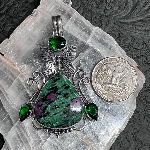 Sparkly Ruby Zoisite Butterfly Pendant Stone Crystal Jewelry - Picture 6 of 6